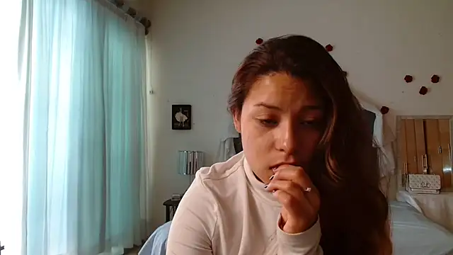 3littleschoolteens online show from May 18, 8:25 pm