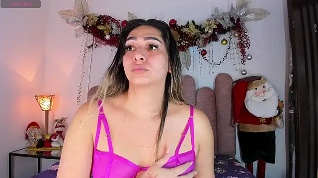 Snapshot of ISABELLASSMITH chatting on December 10, 7:54 pm ISABELLASSMITH online show from December 10, 7:54 pm