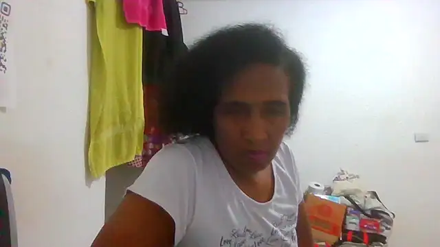 Snapshot of Aishamara chatting on October 11, 6:45 am Aishamara online show from October 11, 6:45 am