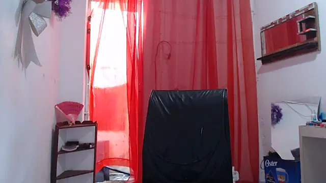 heyline milf online show from May 8, 7:52 pm