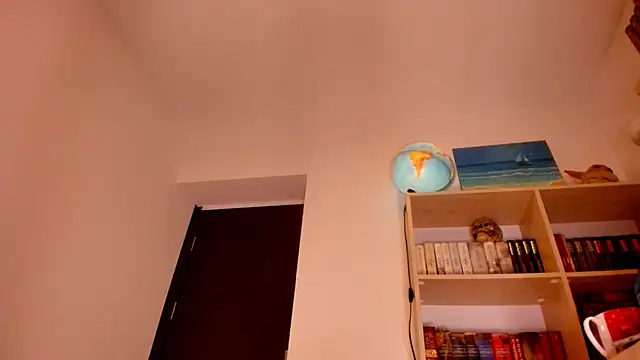 Snapshot of purpleariellx chatting on October 11, 1:16 am purpleariellx online show from October 11, 1:16 am