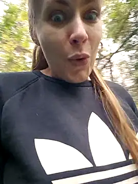 Keli Jessi online show from October 27, 1:59 pm