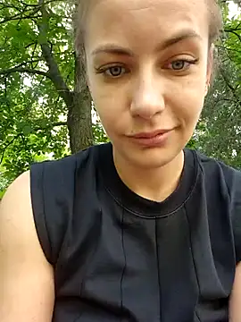 Keli Jessi online show from May 22, 1:06 pm