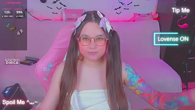 Lolisuccub online show from December 19, 7:54 pm