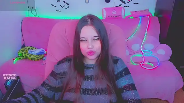 Lolisuccub online show from May 12, 3:31 pm