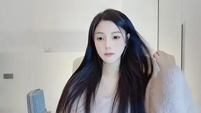 HaagenDazs  online show from November 19, 5:40 am