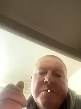 boilinghot123 online show from October 26, 5:57 am