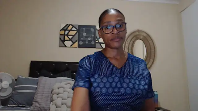 Creamyass22 online show from March 25, 5:19 pm