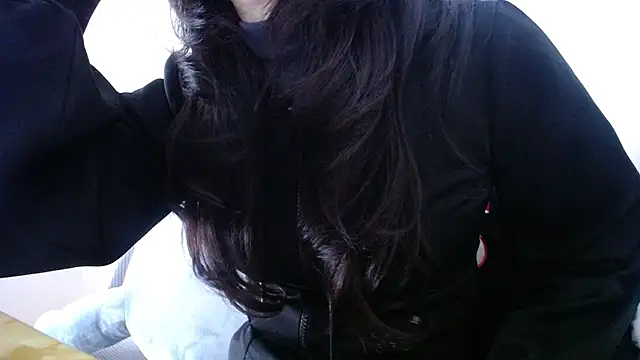 -18butterfly- online show from February 12, 6:08 am