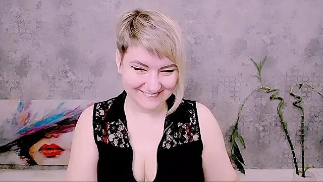 Djullia online show from March 21, 6:07 am