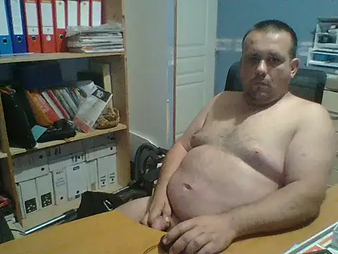 manubm03 online show from August 5, 4:48 am