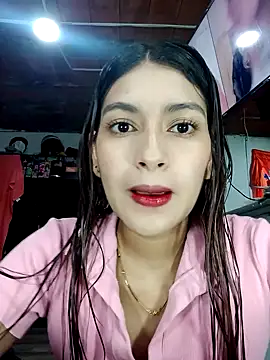 annie-19 online show from January 31, 7:18 pm