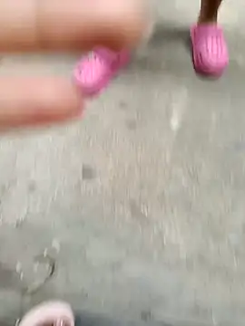 annie-19 online show from September 22, 7:27 pm