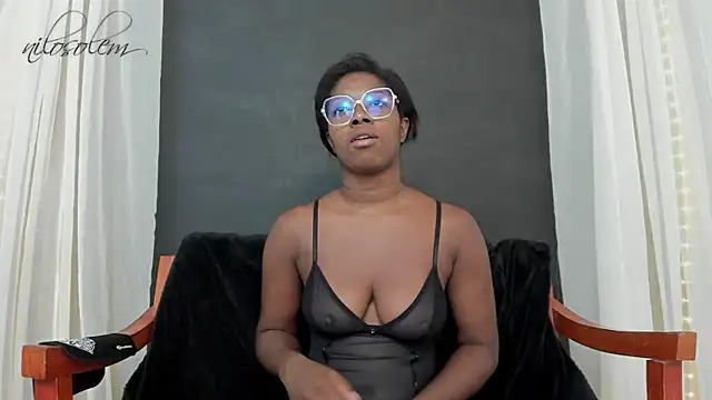 Snapshot of nilosolem chatting on December 17, 4:43 pm nilosolem online show from December 17, 4:43 pm