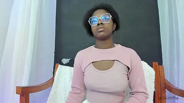 Snapshot of nilosolem chatting on January 4, 11:11 am nilosolem online show from January 4, 11:11 am