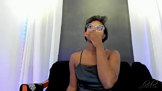 Snapshot of nilosolem chatting on January 19, 11:12 am nilosolem online show from January 19, 11:12 am