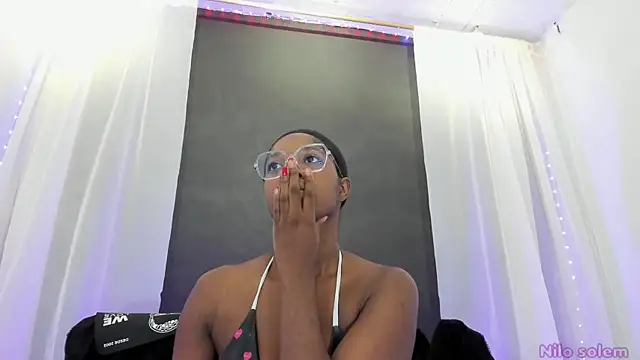 Snapshot of nilosolem chatting on February 8, 1:01 pm nilosolem online show from February 8, 1:01 pm