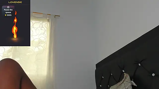 santi brown online show from September 27, 5:18 pm