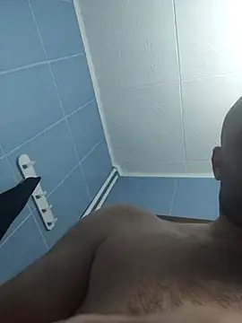 Snapshot of Govora chatting on February 1, 11:37 pm Govora online show from February 1, 11:37 pm