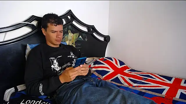 Snapshot of Deiby_casas chatting on November 1, 5:04 pm Deiby casas online show from November 1, 5:04 pm