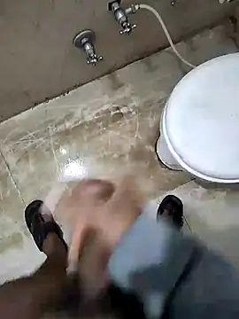 Snapshot of Roxy_Hard chatting on December 14, 12:22 am Roxy Hard online show from December 14, 12:22 am