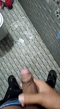 Snapshot of Roxy_Hard chatting on January 15, 2:13 pm Roxy Hard online show from January 15, 2:13 pm