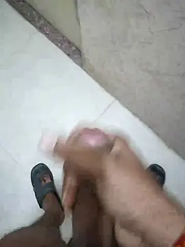 Snapshot of Roxy_Hard chatting on March 11, 12:33 am Roxy Hard online show from March 11, 12:33 am