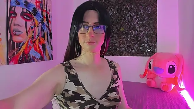Snapshot of KimberlyJohnsoon chatting on February 27, 8:31 pm KimberlyJohnsoon online show from February 27, 8:31 pm