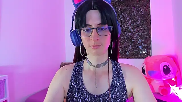 Snapshot of KimberlyJohnsoon chatting on March 13, 3:22 am KimberlyJohnsoon online show from March 13, 3:22 am