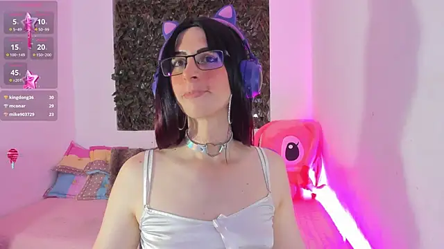 Snapshot of KimberlyJohnsoon chatting on March 23, 12:15 am KimberlyJohnsoon online show from March 23, 12:15 am