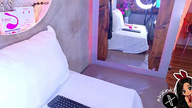 dojacandice online show from June 12, 10:30 pm