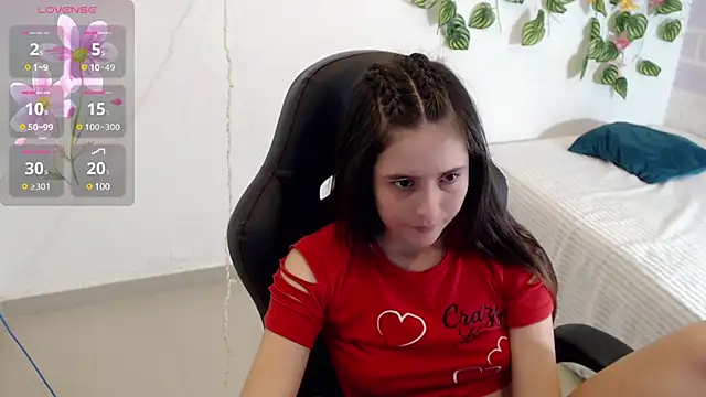 Snapshot of tania_sweet__ chatting on December 14, 7:46 pm tania sweet online show from December 14, 7:46 pm