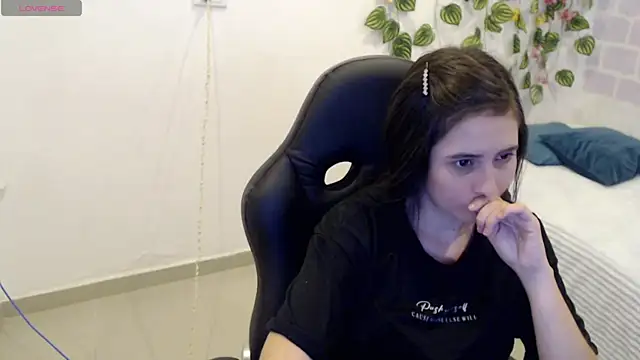 Snapshot of tania_sweet__ chatting on January 13, 5:02 pm tania sweet online show from January 13, 5:02 pm