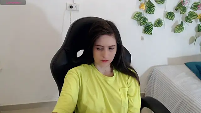 Snapshot of tania_sweet__ chatting on January 14, 5:12 pm tania sweet online show from January 14, 5:12 pm