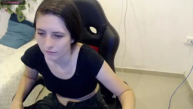 Snapshot of tania_sweet__ chatting on March 5, 5:39 pm tania sweet online show from March 5, 5:39 pm