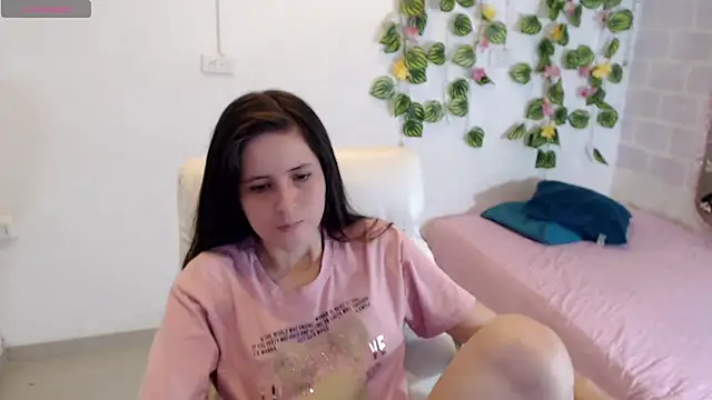 tania sweet   online show from November 9, 3:43 pm