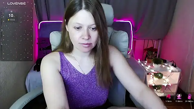 alekasamui online show from January 13, 12:19 am