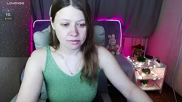 alekasamui online show from January 23, 12:25 am