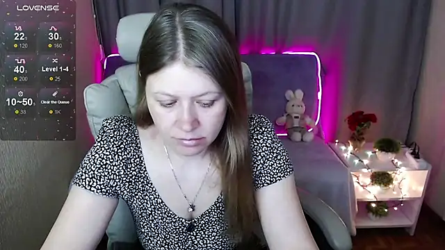 alekasamui online show from March 18, 12:16 am