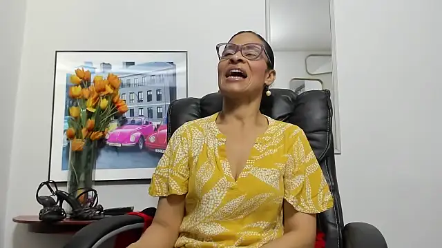 Snapshot of Aries_Mature chatting on October 1, 5:19 pm Aries Mature online show from October 1, 5:19 pm