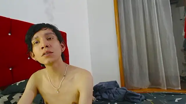 Snapshot of LAICK_01 chatting on March 7, 11:46 pm LAICK 01 online show from March 7, 11:46 pm