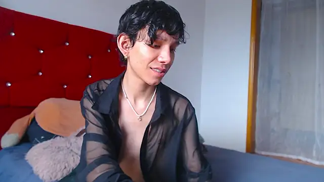 Snapshot of LAICK_01 chatting on March 11, 8:37 pm LAICK 01 online show from March 11, 8:37 pm