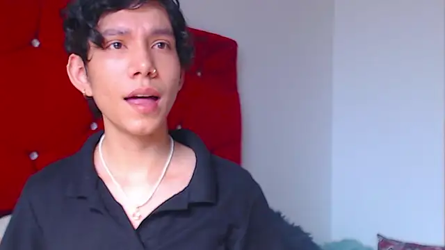 Snapshot of LAICK_01 chatting on March 14, 9:31 pm LAICK 01 online show from March 14, 9:31 pm