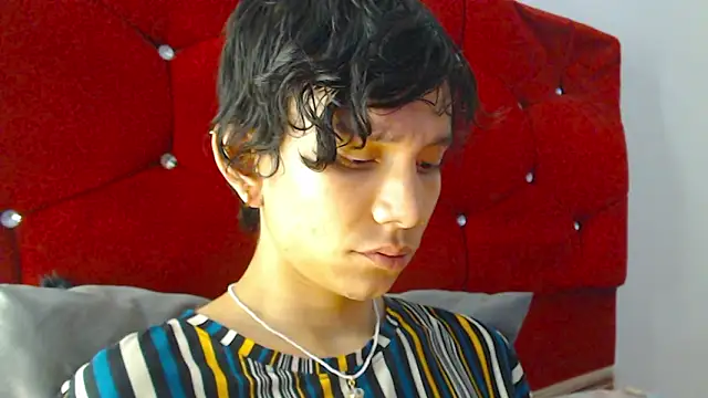 Snapshot of LAICK_01 chatting on March 16, 5:55 am LAICK 01 online show from March 16, 5:55 am