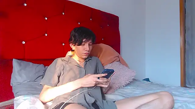 Snapshot of LAICK_01 chatting on March 26, 9:42 pm LAICK 01 online show from March 26, 9:42 pm