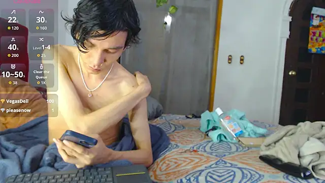 Snapshot of LAICK_01 chatting on April 14, 7:14 am LAICK 01 online show from April 14, 7:14 am