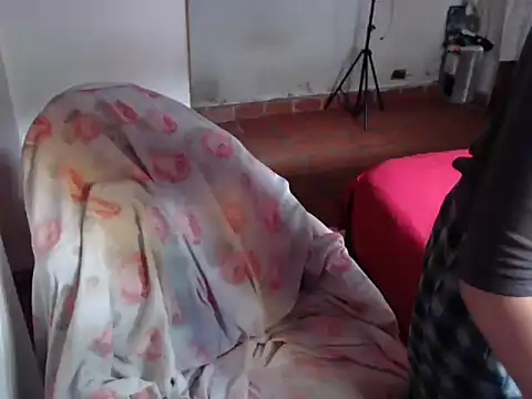 deftoolceles online show from September 19, 10:38 am