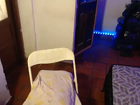 deftoolceles online show from March 28, 2:33 am