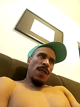 Snapshot of Qlolko chatting on November 2, 2:14 am Qlolko online show from November 2, 2:14 am