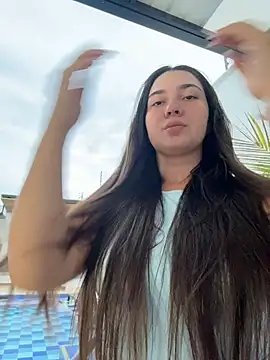 Snapshot of ava_blue chatting on December 21, 11:17 am ava blue online show from December 21, 11:17 am